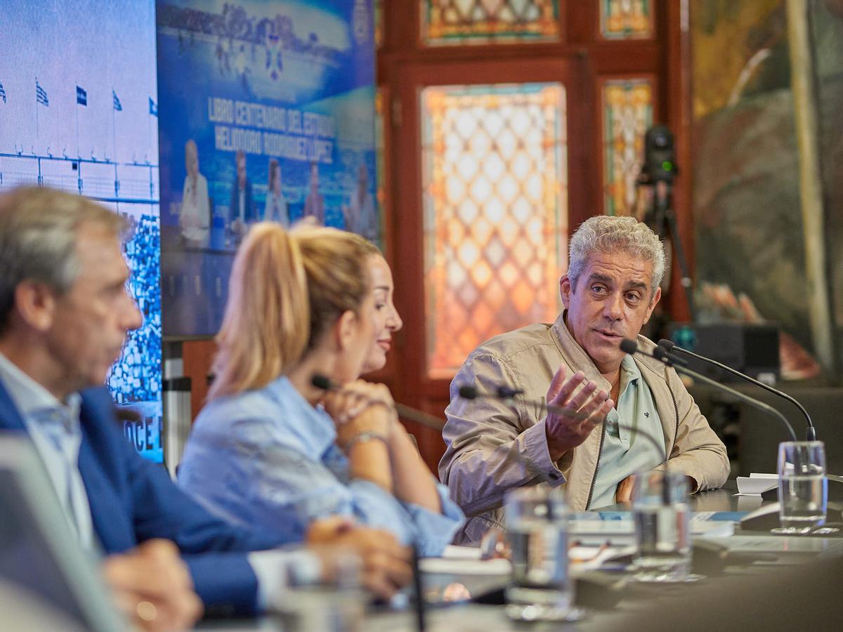 Luis Padilla, autor del libro.