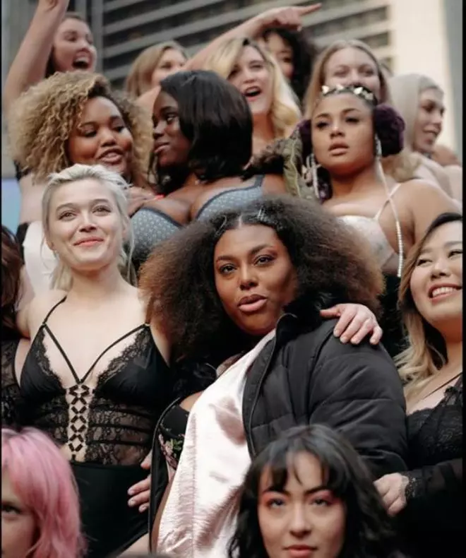 Desfilada contra les cànons de bellesa a Times Square