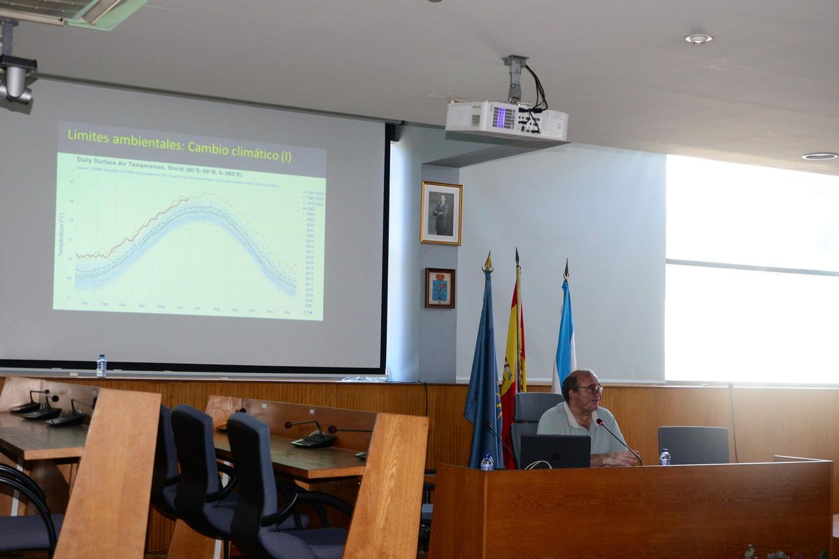 El investigador y divulgador del Centro Superior de Investigaciones Científicas (CSIC), Antonio Turiel.