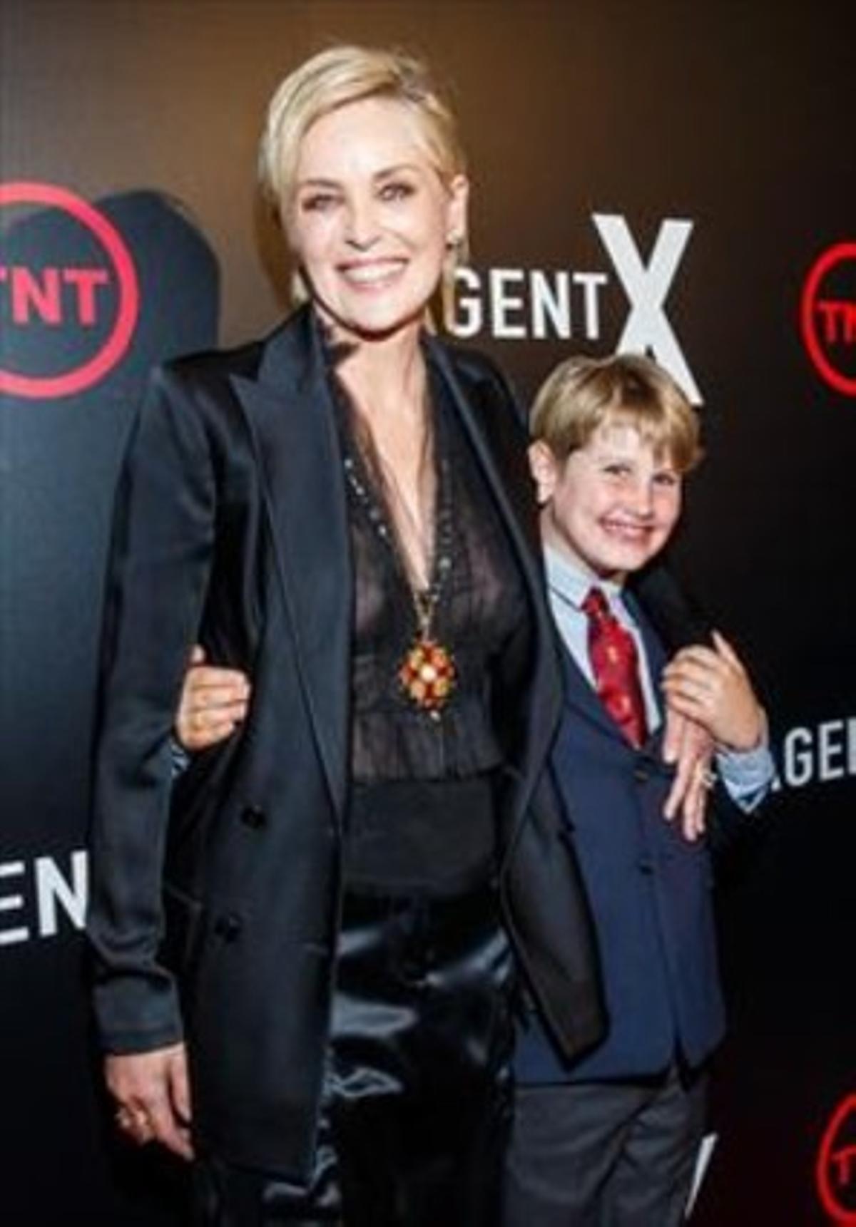 Sharon Stone sendú destrena el seu fill mitjà_MEDIA_1