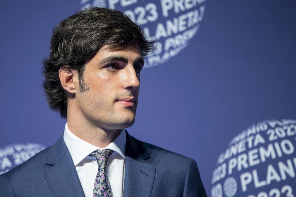 Alfonso Goizueta, cuando se hizo con el finalista del Premio Planeta en 2023.