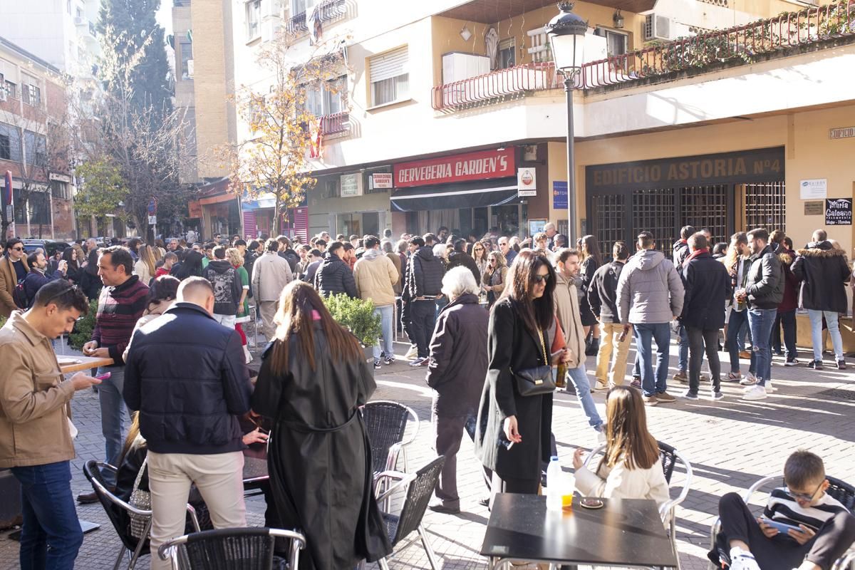 ¿Has salido de cañas por Cáceres? Búscate en esta fotogalería