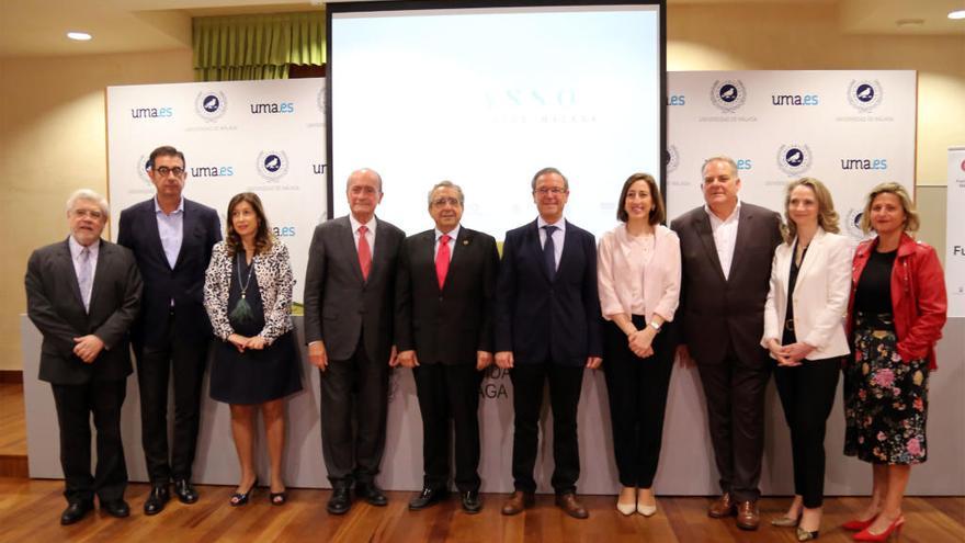 Presentación de la cátedra en el rectorado de la Universidad.