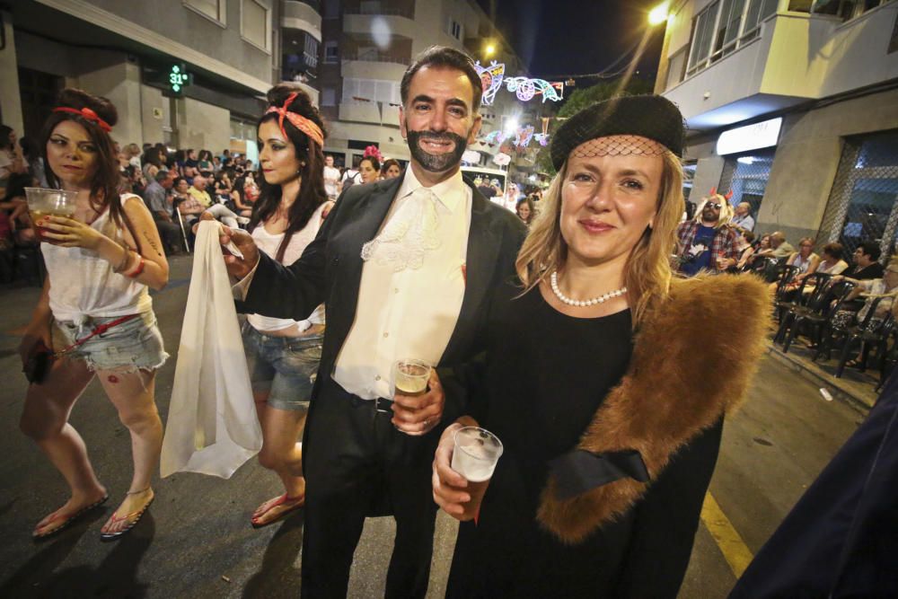 El desfile de disfraces más divertido de las fiestas de Orihuela