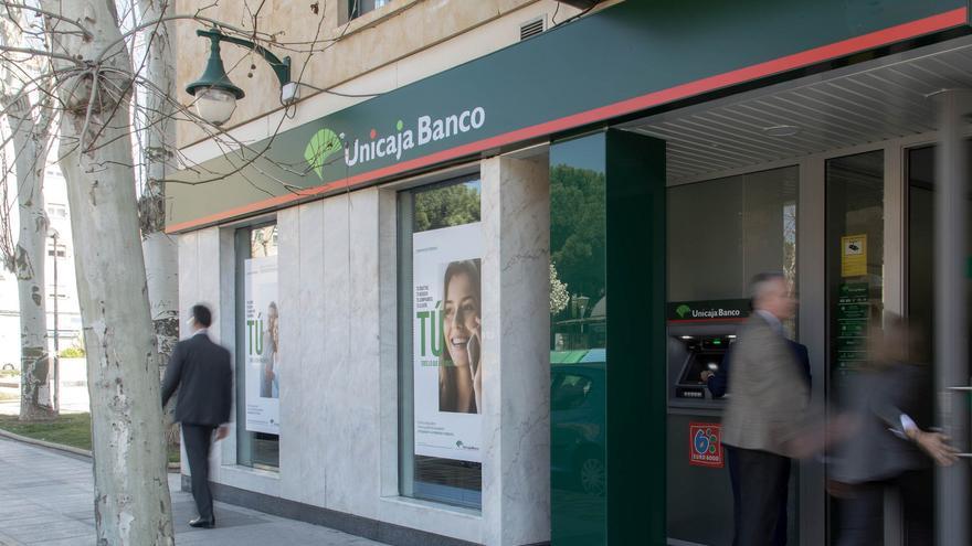Unicaja Banco plantea superar el 8% de rentabilidad en 2024 y generar 1.500 millones de capital