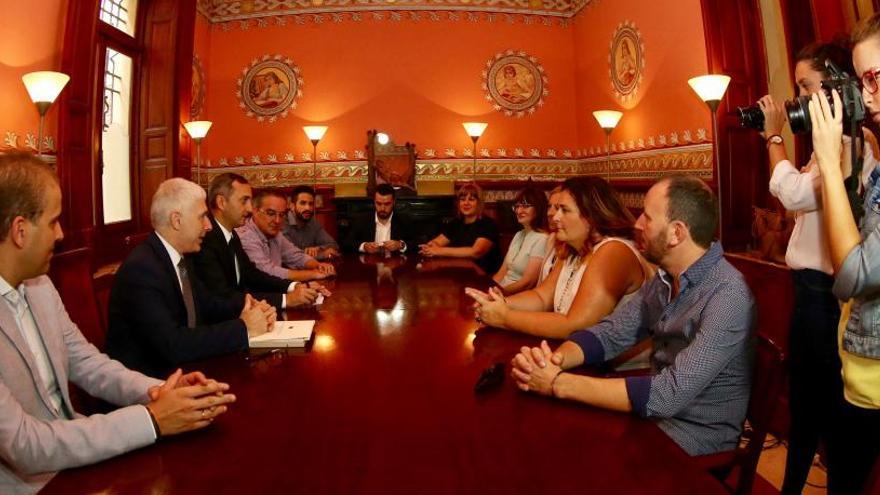 César Sánchez en el centro cultural Gómez Tortosa