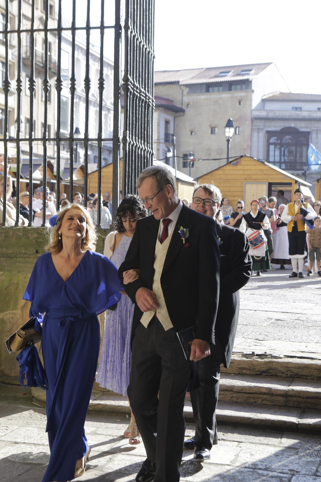 EN IMÁGENES: Oviedo acoge la boda de Paula Canga, hija de Diego Canga, consejero en la Comisión Europea