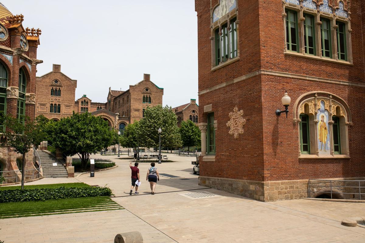 Part modernista de l'hospital de Sant Pau.