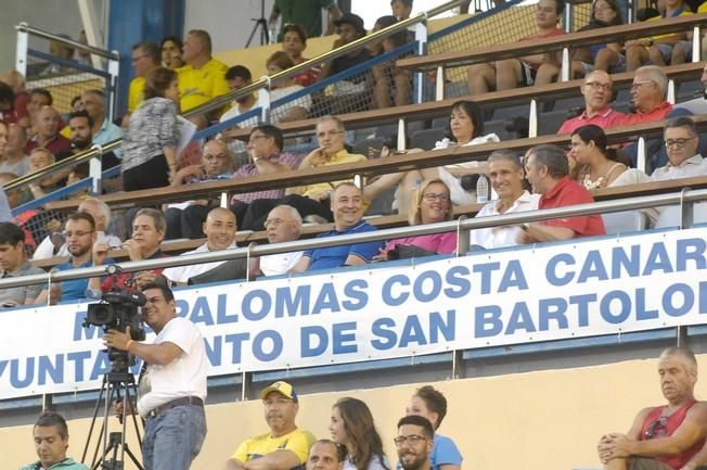 PARETIDO DE FUTBOL ENTRE LA UD LAS PALMAS Y EL ...