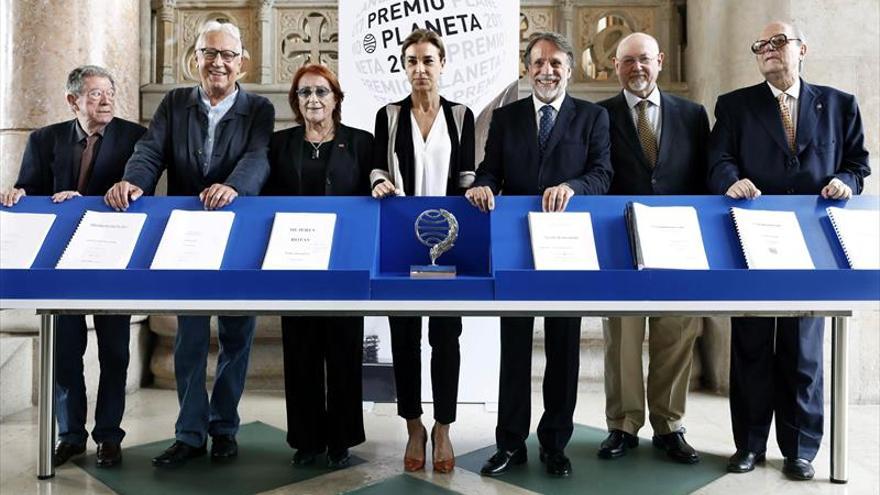 El Premio Planeta se seguirá entregando en Barcelona