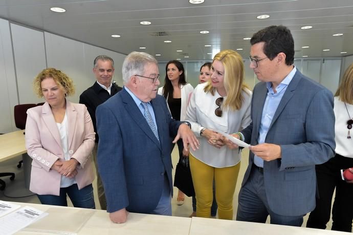 17-04-2019 LAS PALMAS DE GRAN CANARIA. Coalición Canaria presenta candidaturas 26M en la Junta Electoral Provincial de Las Palmas  | 17/04/2019 | Fotógrafo: Andrés Cruz