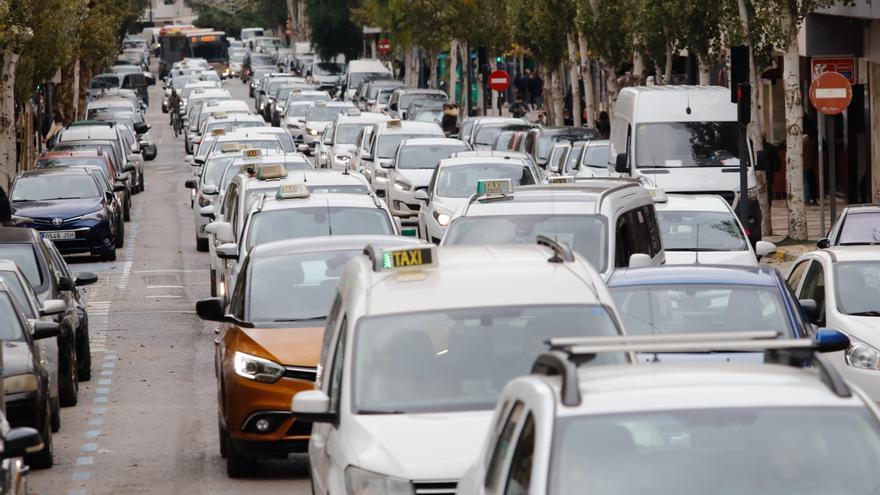 Un juez deja en suspenso el cierre del GPS de la asociación de taxistas de Ibiza