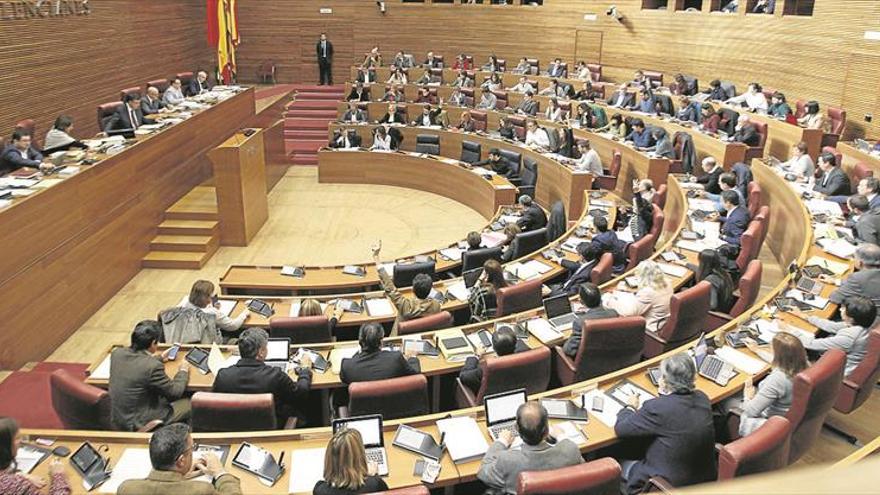 Luz verde a los presupuestos más sociales del Consell de Ximo Puig