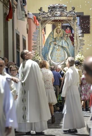 Procesión en Santa María de Guía