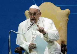 La negativa del papa Francisco a los seminaristas homosexuales incendia al colectivo Lgtbi