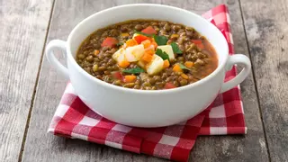 ¿Qué pasa en tu cuerpo si comes lentejas todos los días?