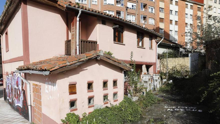 Peleas, robos, trapicheo y ocupación: la realidad de este barrio de Oviedo en los últimos meses