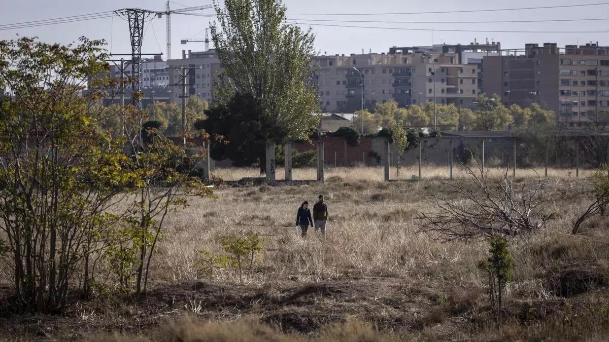 Terrenos del barrio de Miralbueno donde se construirán nuevos desarrollos urbanísticos.