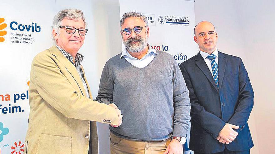 Convenio para impulsar la digitalización entre los veterinarios de Baleares