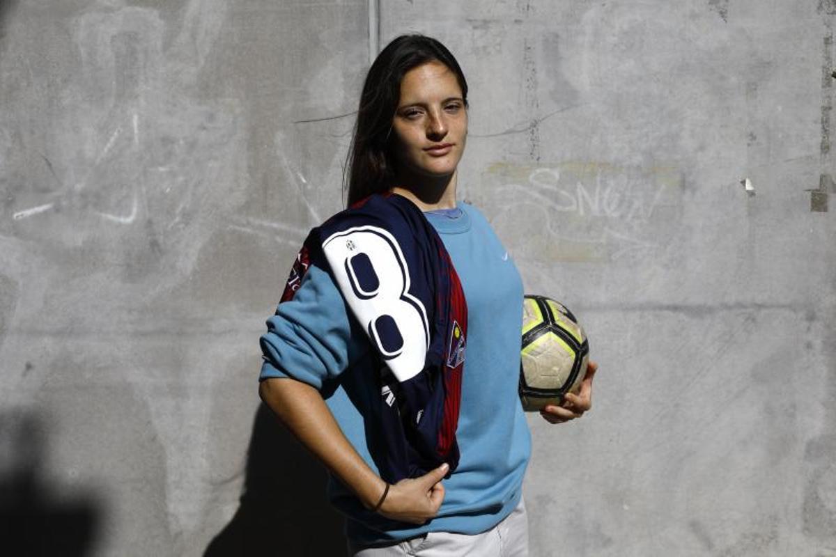 Laura Royo forma parte de la plantilla del Zaragoza CFF, Villarreal CF y el SD Huesca Femenino.