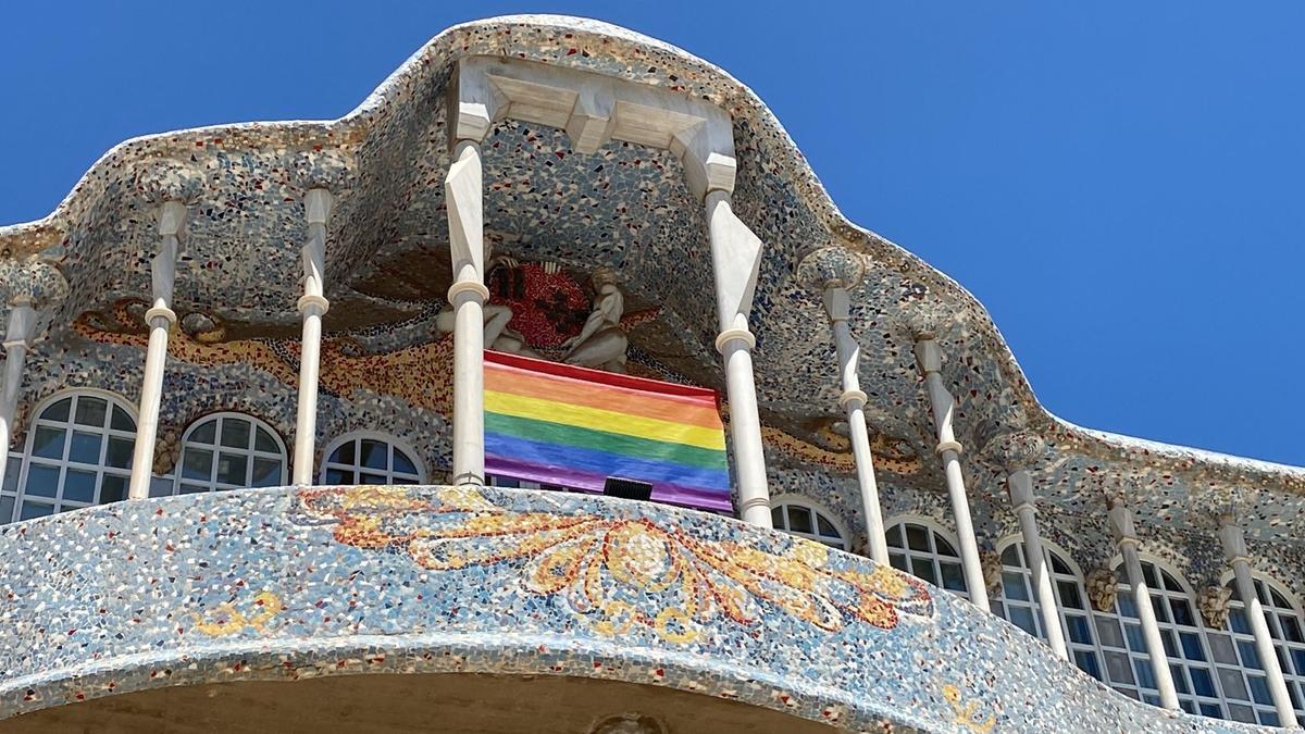 La bandera arcoíris estará durante dos días en el balcón de la Asamblea Regional.