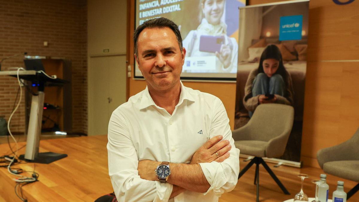 El psicólogo Antonio Rial Boubeta impartirá la charla de O Grove.
