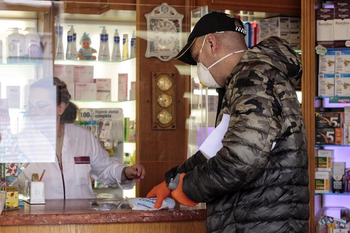Venta mascarillas en farmacias