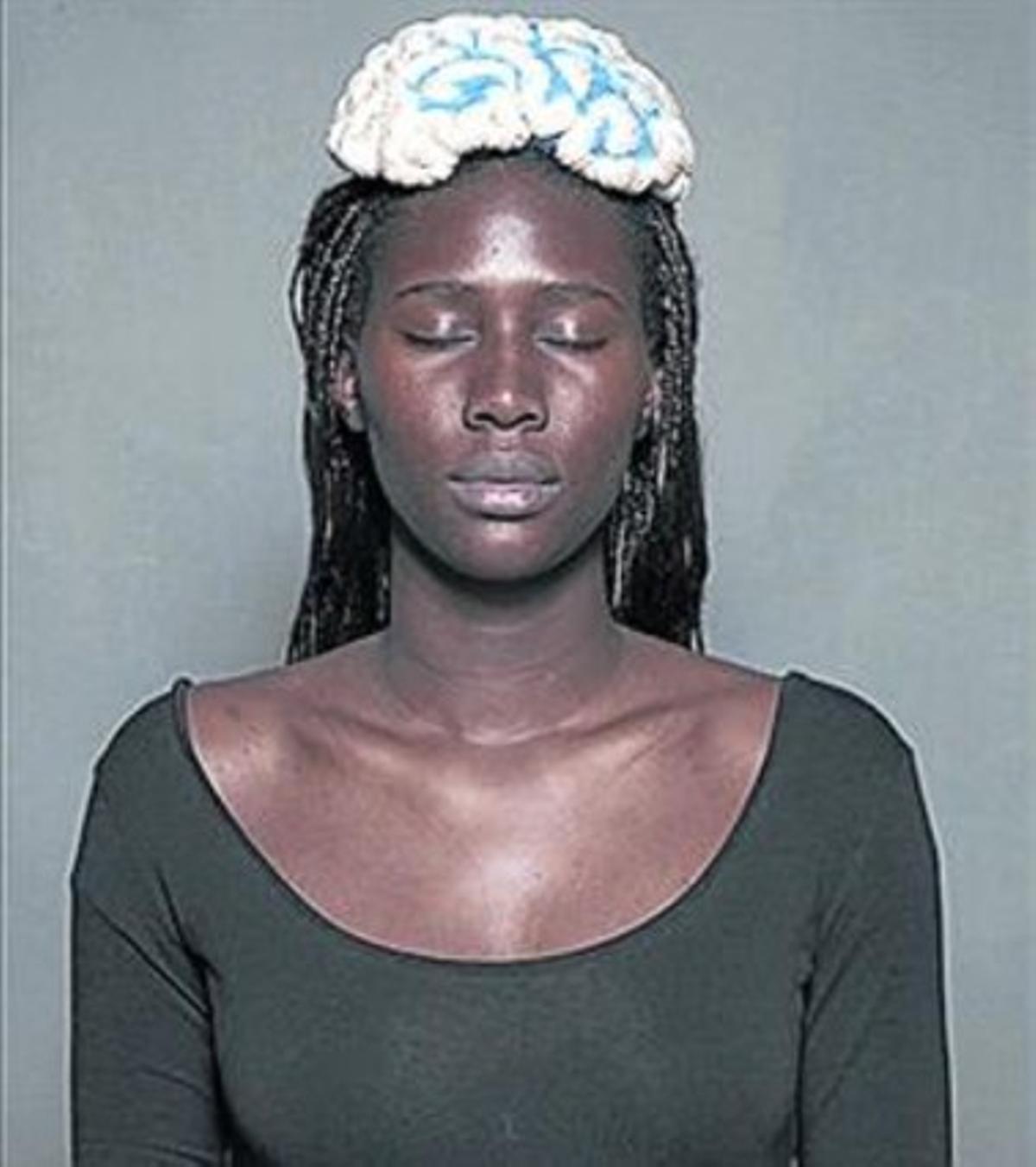 Peces de Joia 2013. A baix, obra de Mariko Kumon finalista dels Enjoia’t.