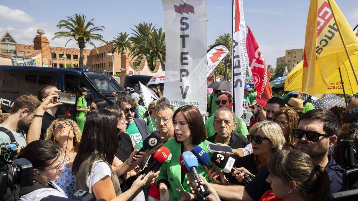 El verde ‘reivindicativo’ marca el ‘dress code’ político