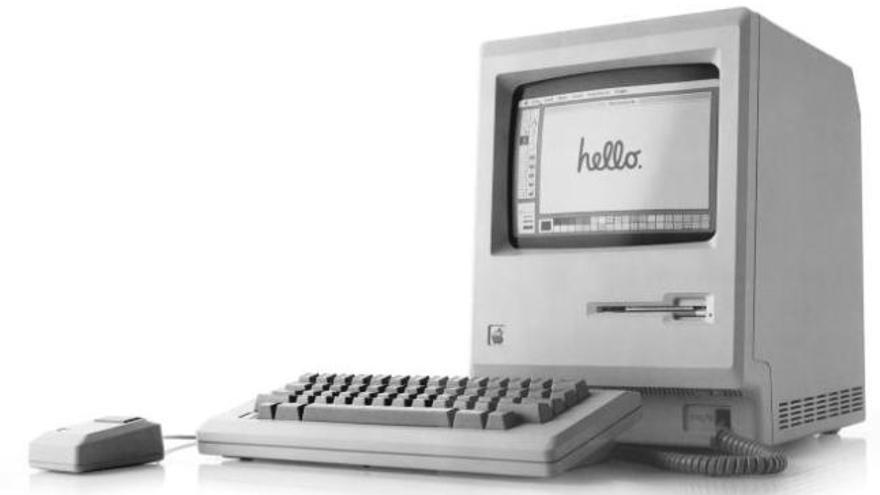 Primer Apple Macintosh desarrollado en 1984 por el desaparecido Steve Jobs.