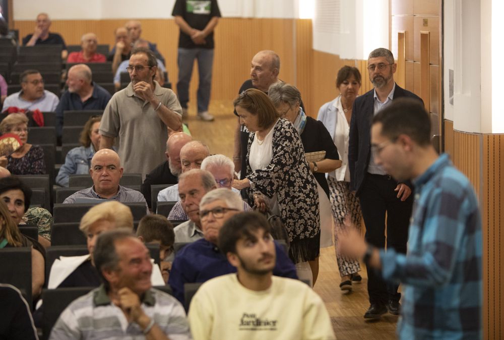 Acto de campaña de Iniciativa Porteña en el Teatro de Begoña del Puerto de Sagunto