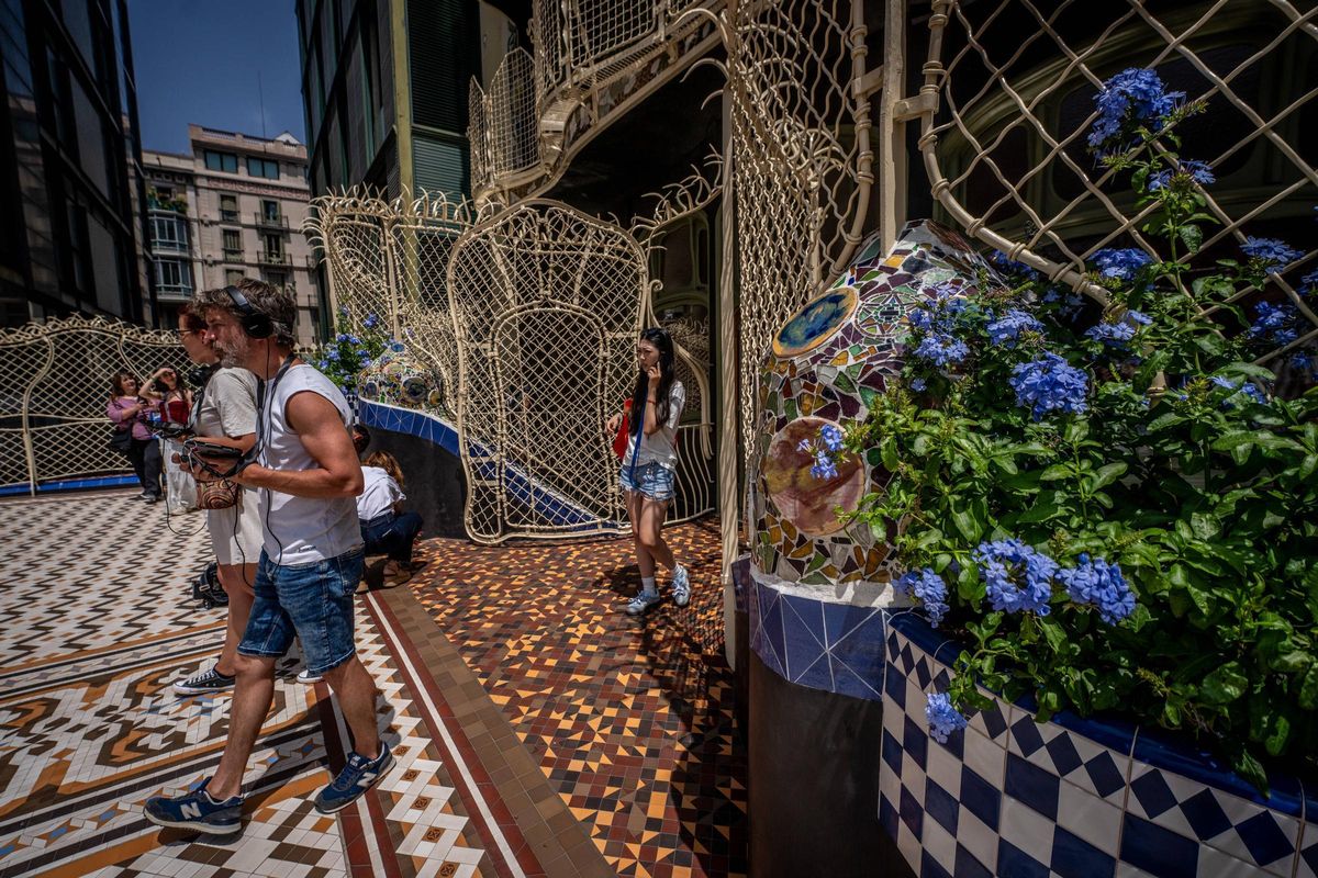 La Casa Batlló recupera sus colores originales