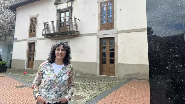 El palacio de los Marqueses de Gamoneda, del siglo XVIII, es ahora la casa de los niños y los jóvenes de Valdés