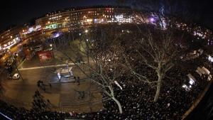 Manifestación antisemita en la plaza de la República de París.