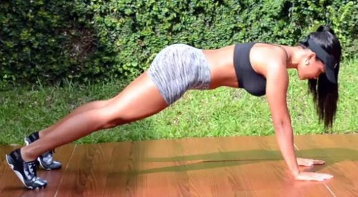 Planxa amb toc d'espatlles