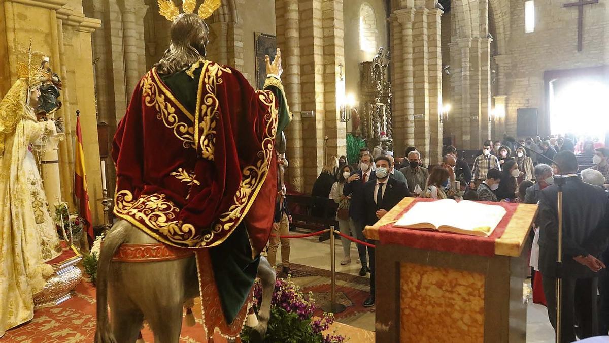 San Lorenzo abre sus puertas a la Entrada Triunfal