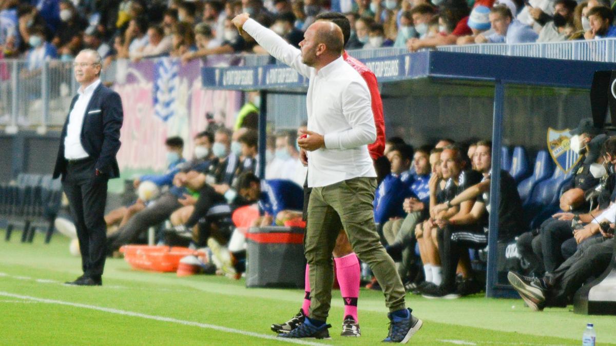 José Alberto, durante el encuentro frente al Zaragoza en La Rosaleda.