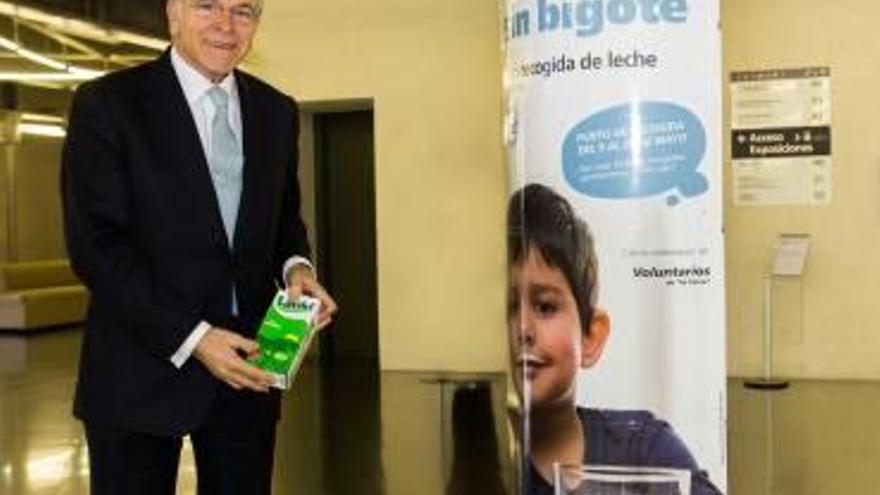 La Caixa recoge 15.700 litros de leche en Alicante