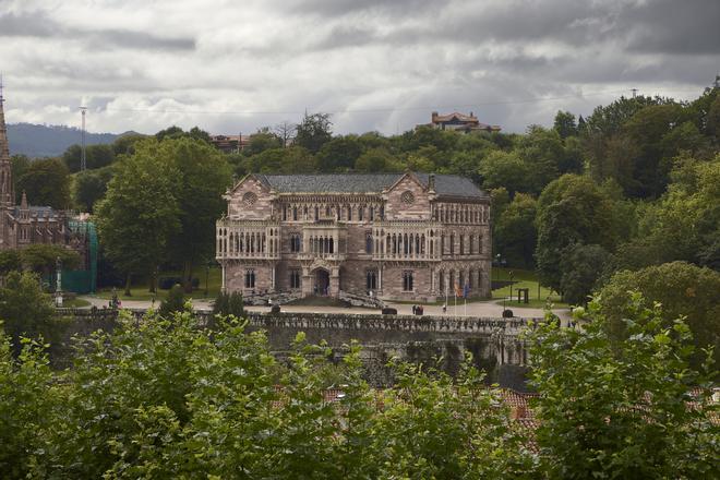 Palacio de Sobrellano, una de las joyas de Comillas.