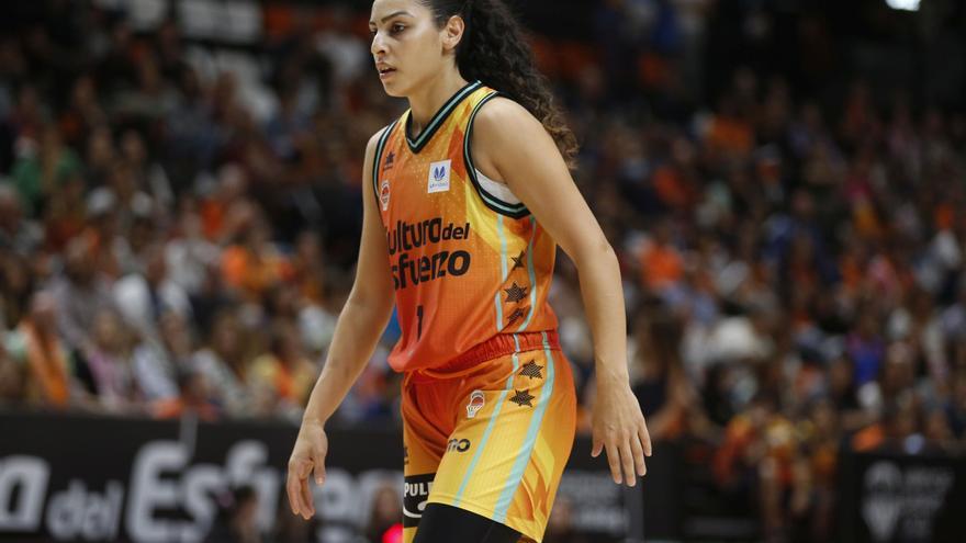 Christinaki se queda en el Valencia Basket hasta final de año