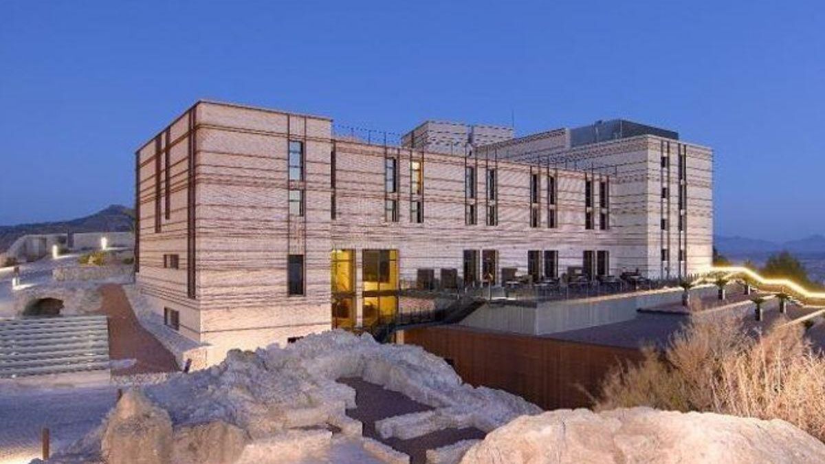 De castillos medievales a palacios neoclásicos 6 hoteles en la Región de Murcia para alojarse con historiaç