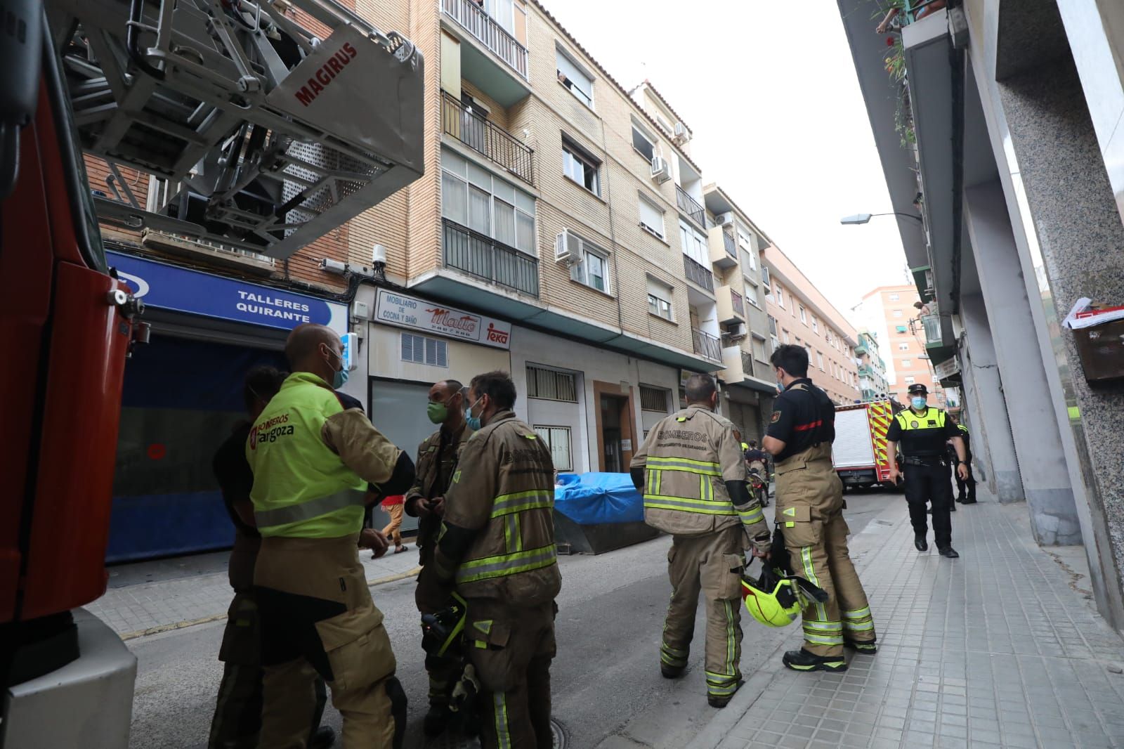 Incendio en la calle Nuestra Señora de Covadonga de Zaragoza