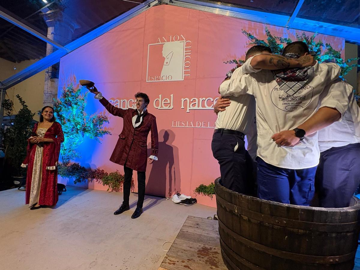 Un momento de la pisada tradicional de la Fiesta de la Vendimia.