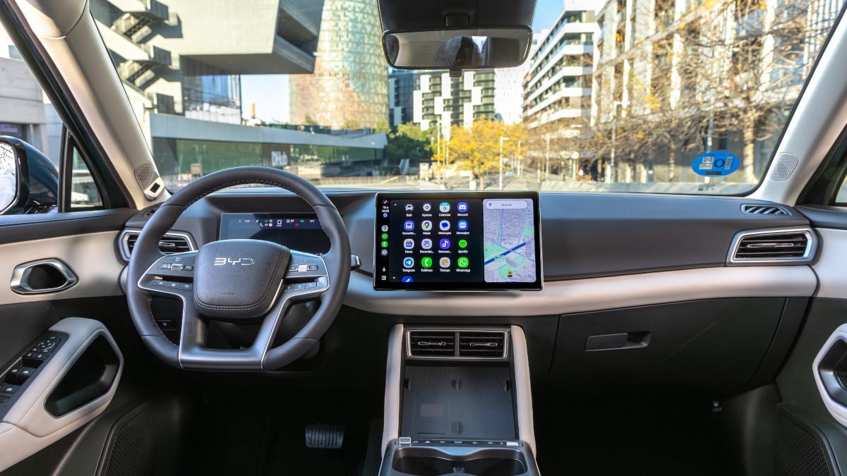 Interior del BYD Atto 2 DM-i