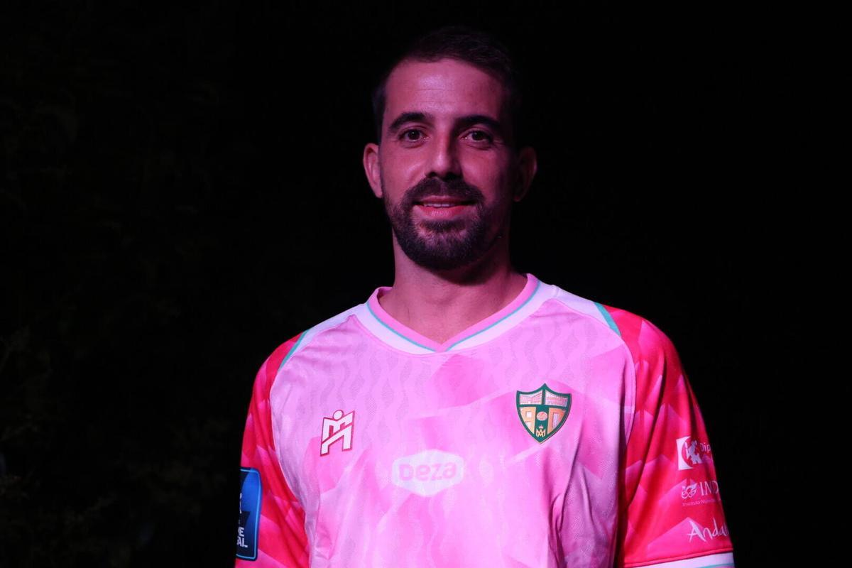 La presentación de las nuevas equipaciones del Córdoba Patrimonio Futsal, en imágenes