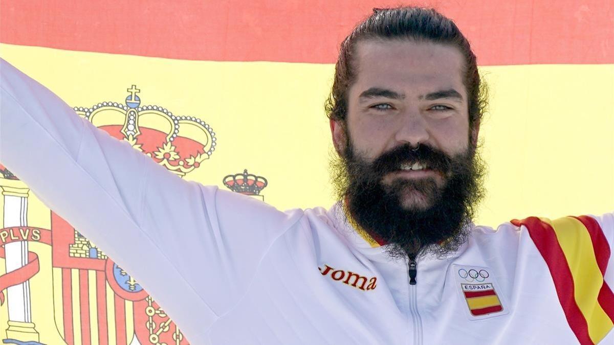 Regino Hernández celebra su bronce en Pyeongchang.