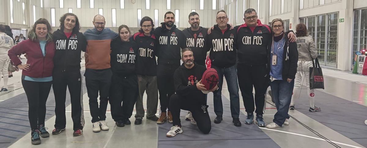 Las escuelas de esgrima de Silleda y A Estrada compiten en Santiago | CEDIDA