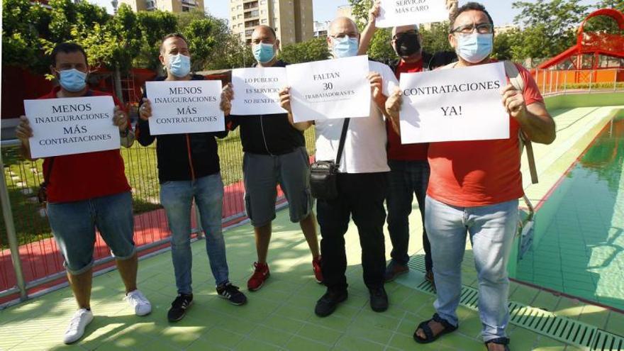 Protesta, este pasado verano, para pedir más contrataciones.