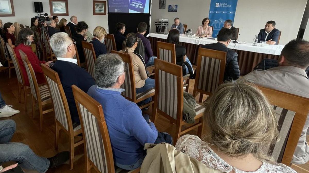 Encuentro celebrado ayer en Sanxenxo. |   // FDV