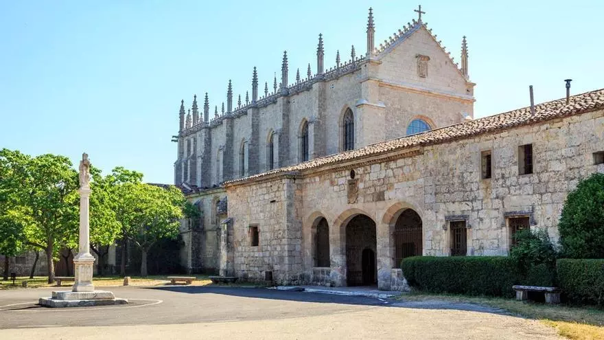 El histórico monasterio de España donde descansan los padres de Isabel la Católica